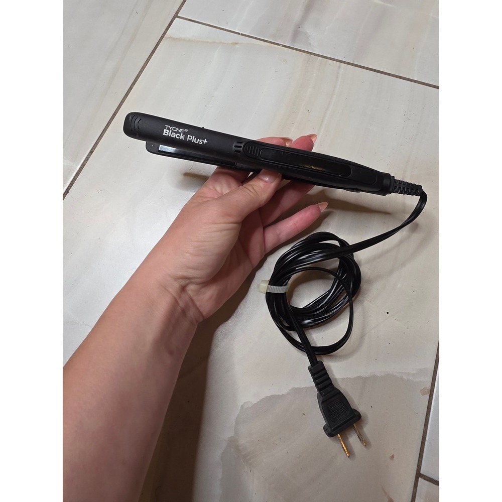 Tyche Black Plus+ Mini Flat Iron Hair Straightener TB050 Black 0.5 In Travel F3 - Picture 2 of 16